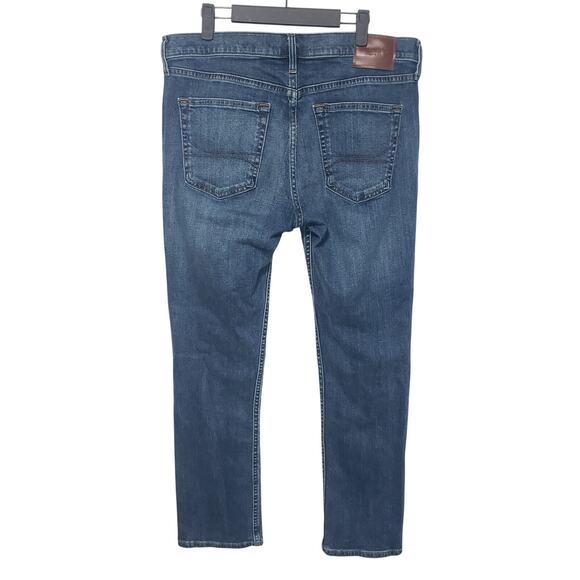 HOLLISTER Men’s Button Fly Slim Straight Fit Leg Jeans Dark Wash Denim Sz 33x32 - Picture 2 of 4